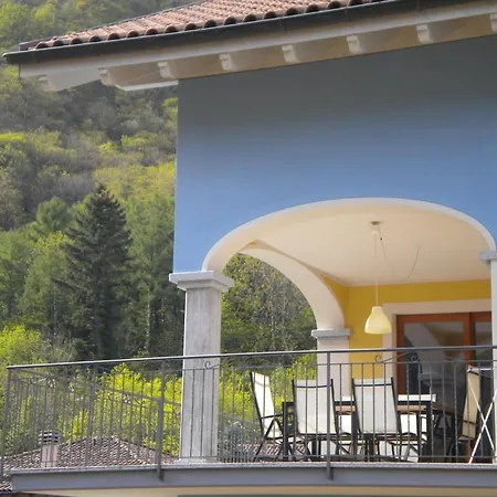 Girasole Апарт-отель Каннобио