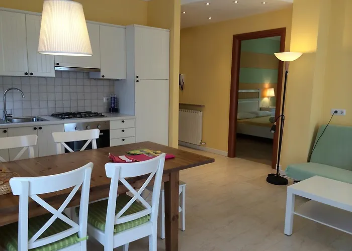 Girasole Hotel apartamentowy 3*