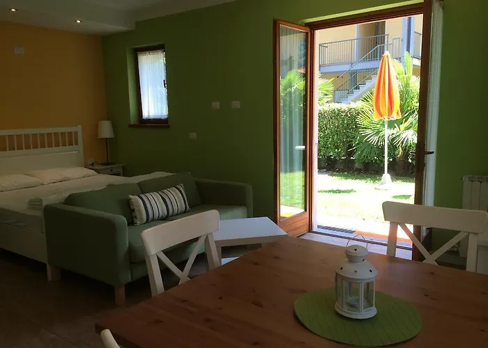 Hotel apartamentowy Girasole 3*